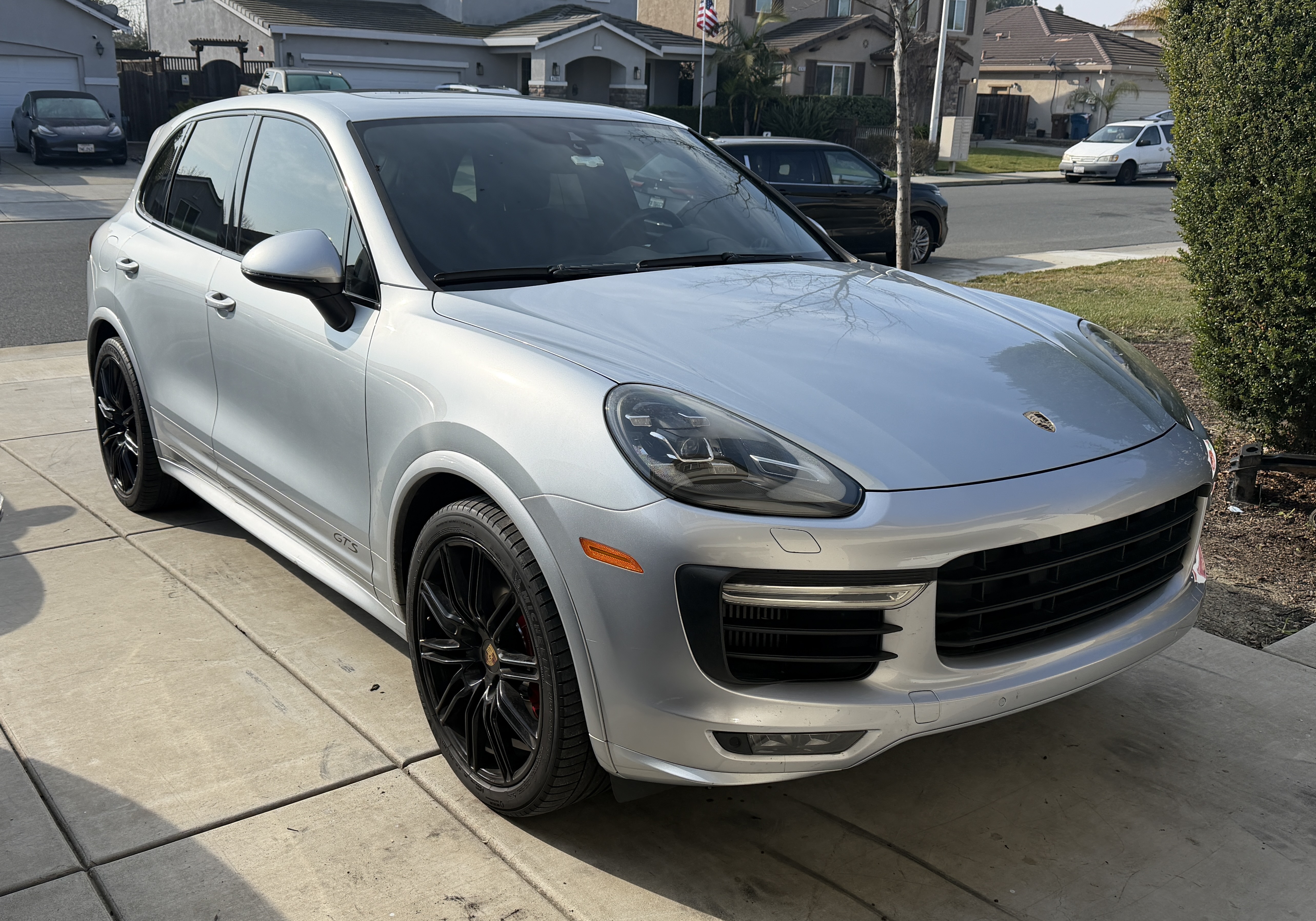 2016 Porsche Cayenne GTS