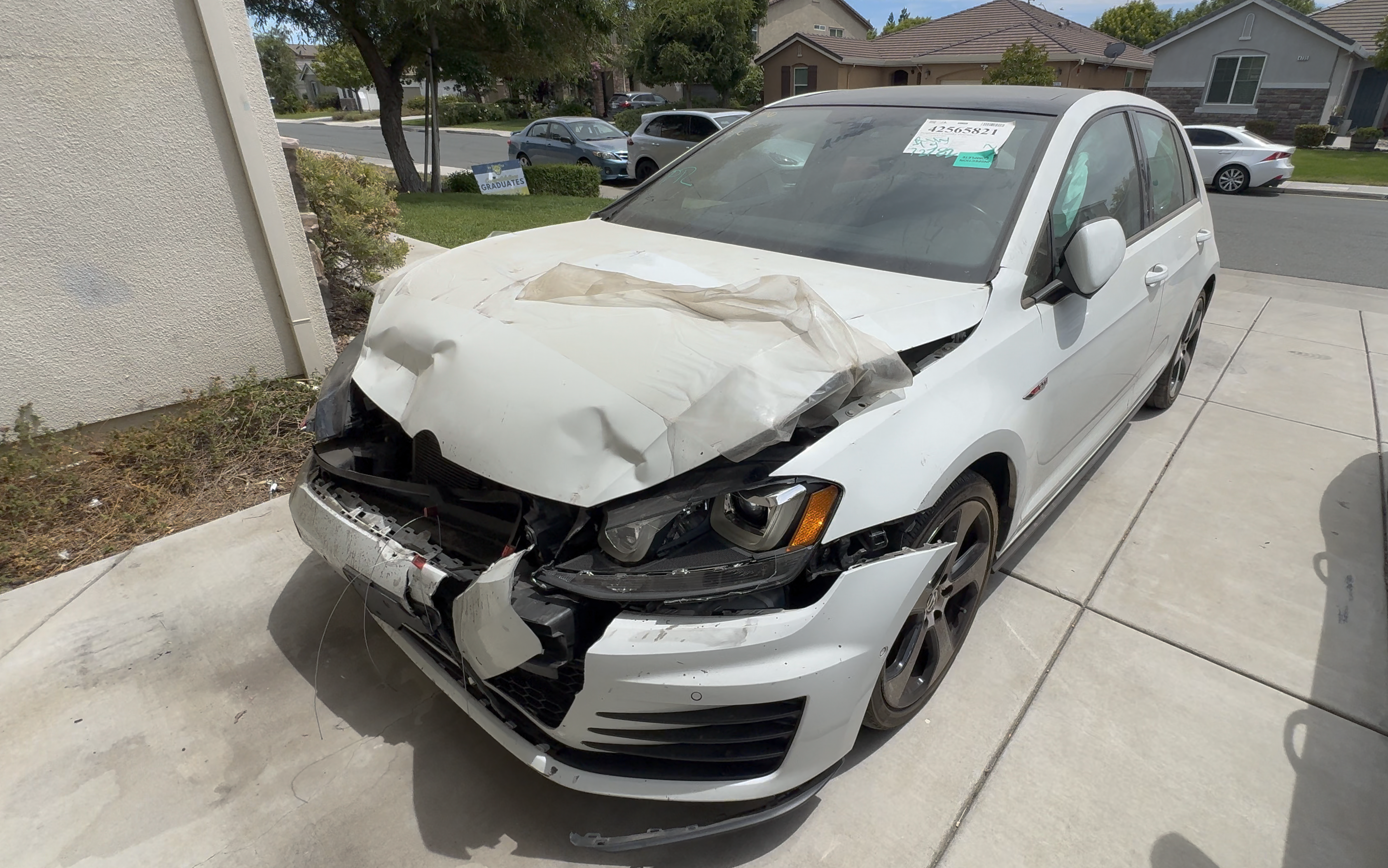 White 2017 Volkswagen GTI Autobahn